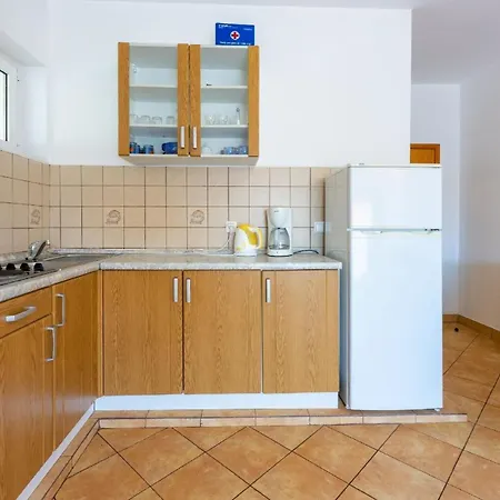 Studio Fur 3 Personen Ca 30 Qm In Crikvenica, Kvarner Bucht Und Umgebung - B52604 * Crikvenica